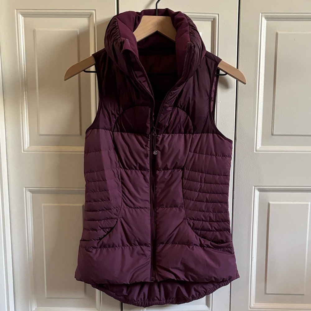 lululemon athletica Quilted Sleeveless Puffer Vest in Plum